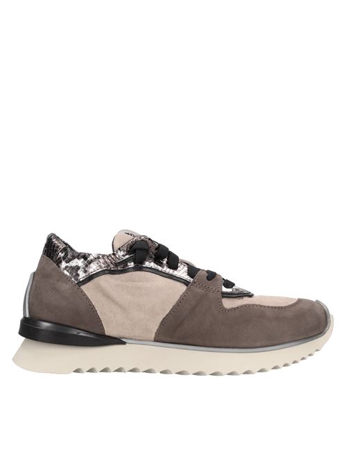 Sneakers in nabuk ANDIAFORA | RUFFFLE PY NABUKUNGERGROUND